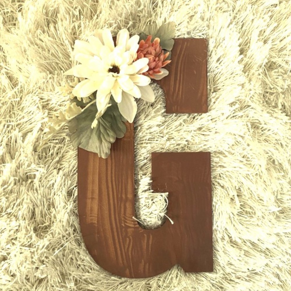 Wall Decorative Letter "G"